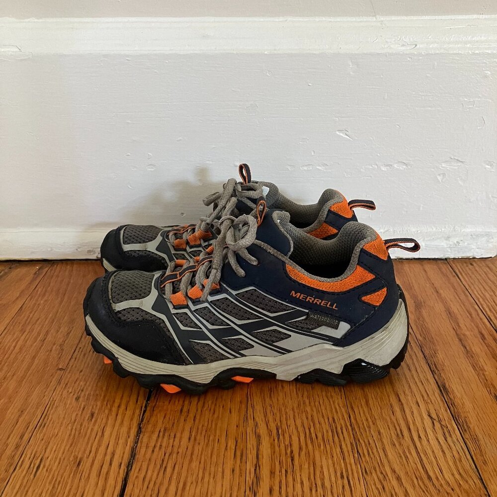 Merrell Kid's Moab Waterproof Low Hiking Sneaker, Size 12.5